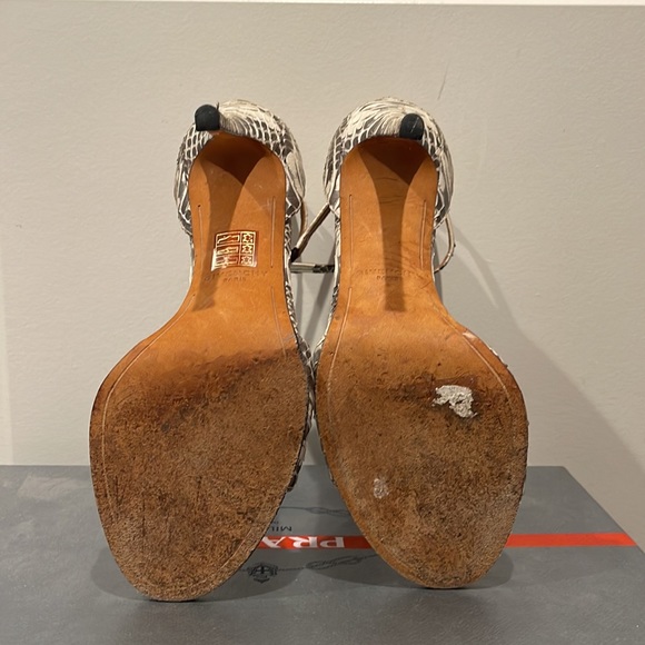 Givenchy Python Heels 38 - Picture 4 of 4